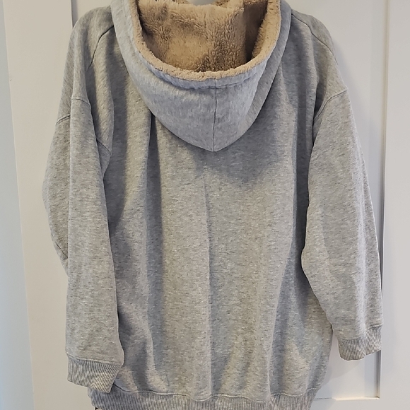 Aerie Gray Hoodie Sweater with Cream Lining Size S/P - Picture 5 of 8